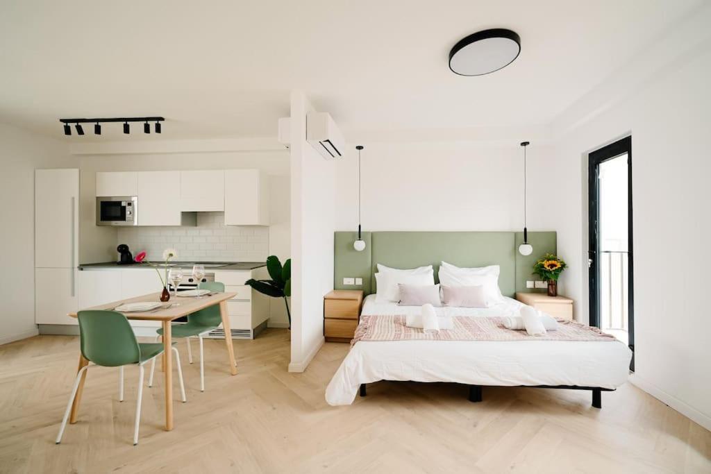 Sliema Mainstreet Designer Suite 5 Exterior photo